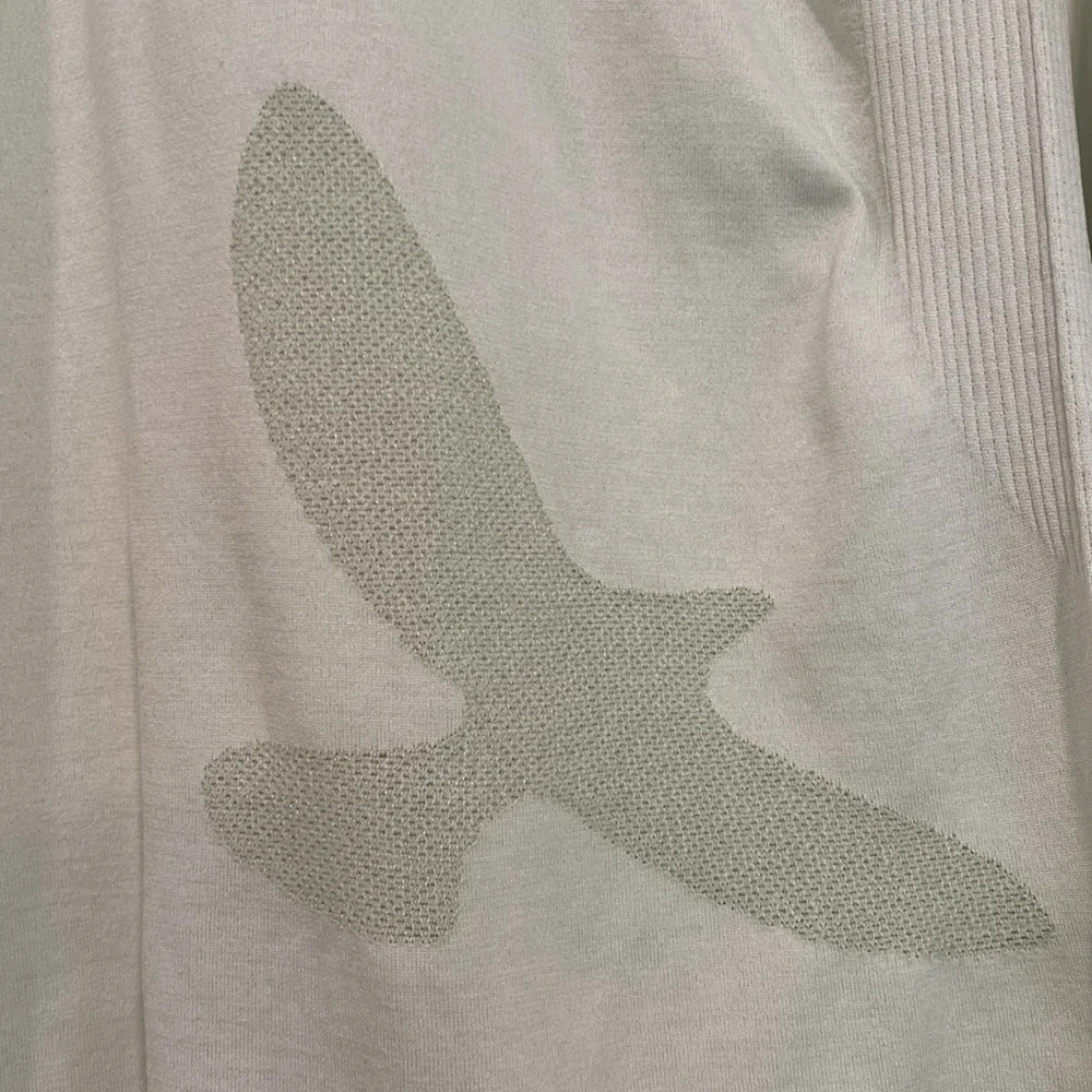 Oiselle Flyte Seamless Long Sleeve Top Thumbholes Medium Mint Running Wicking - Picture 6 of 8
